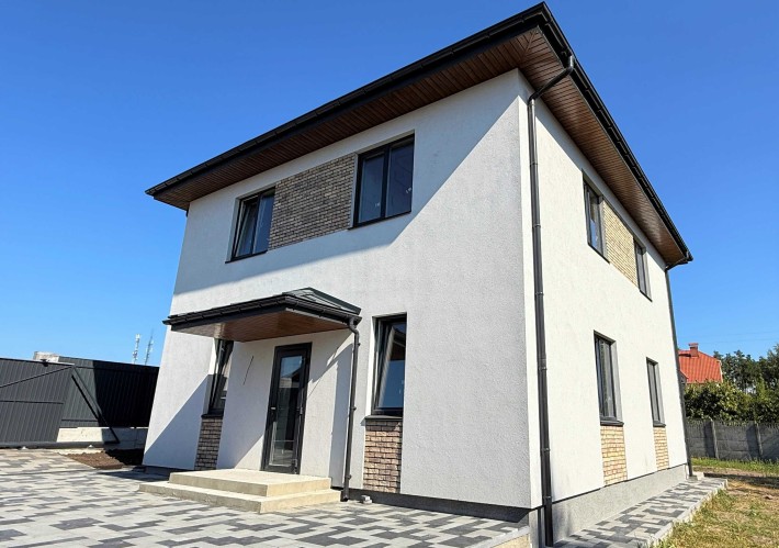 Продаж 2-пов. будинку 160м2 в с.Віта-Поштова, 9км. від Києва (9 соток) - фото 1