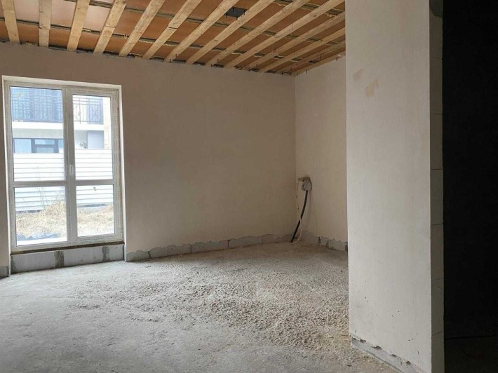 Сертифікат! Продаж таун хауса. Стоянка - фото 1