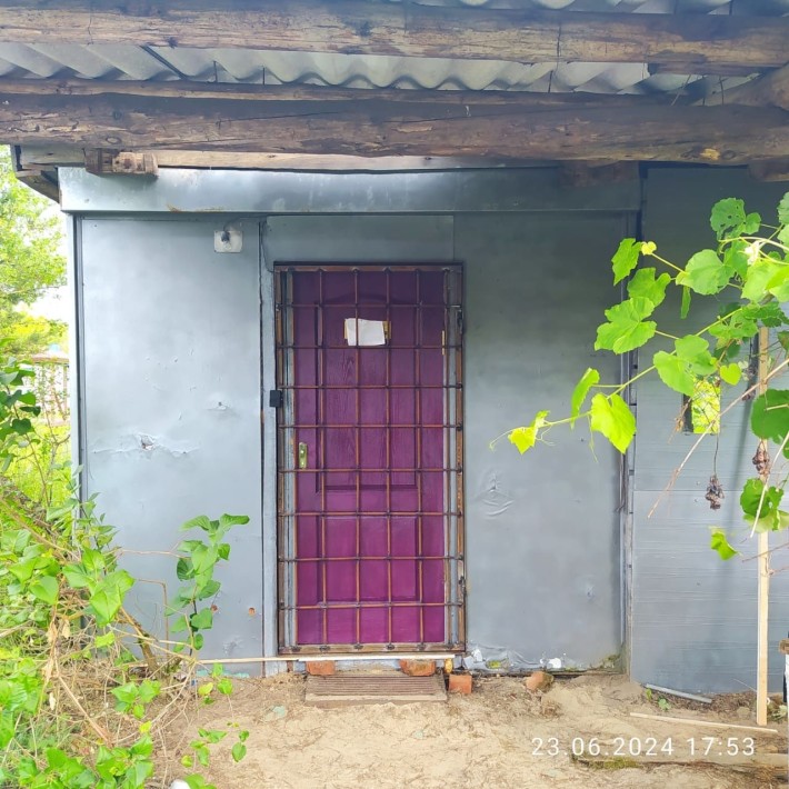 Дача в Озёрном 12 соток участок - фото 1