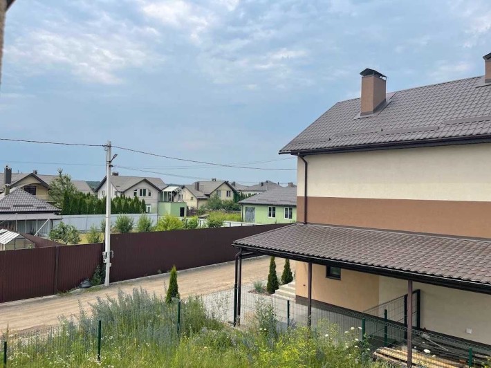 Власник! Продам будинок під Києвом! З правом власності!!! - фото 1