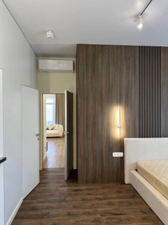 Новий будинок у престижному котеджному містечку - фото 1