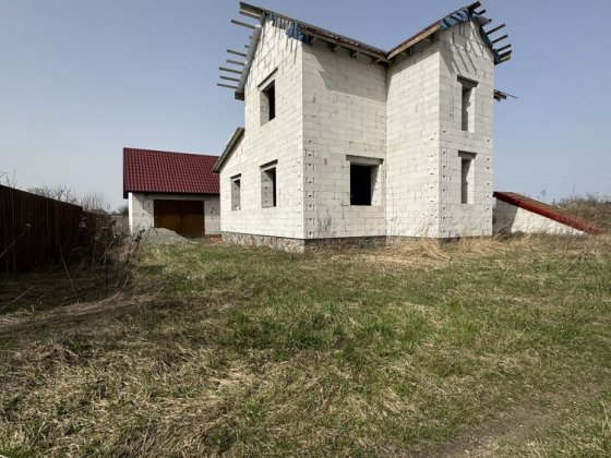 Будинок Березань, будинок Київська область, земельна ділянка Березань Березань