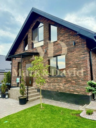 Унікальний будинок з бункером у Віта-Поштова - фото 1