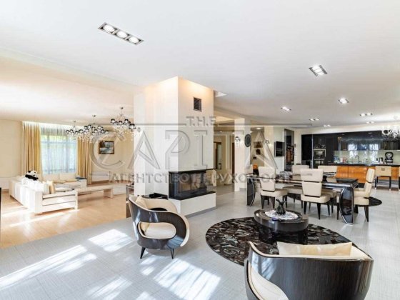 Продаж/Будинок/845 м2/Києво-Святошинський район/Стоянка/вул. Польова Стоянка