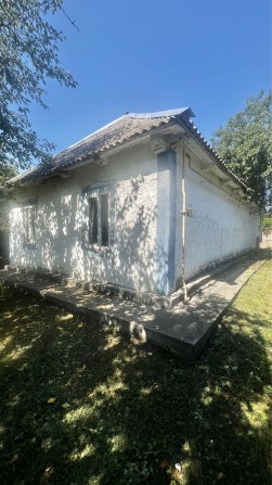 АКТУАЛЬНО! Терміновий продаж будинку із зручностями в Узині - фото 1