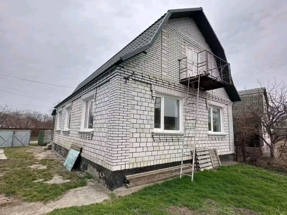 Продаж будинку м Узин Узин