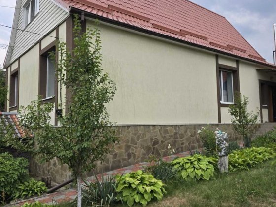 Тараща.Продаж будинку в ремонті.Розглядаємо сертифікати Тараща