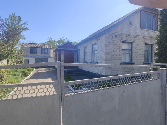 Продаж будинку Рокитне, центр Рокитное