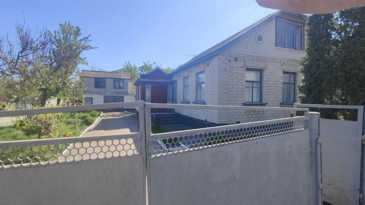 Продаж будинку Рокитне, центр - фото 1