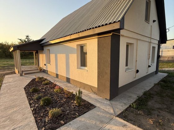 Будинок з новим ремонтом біля Бородянки Бородянка