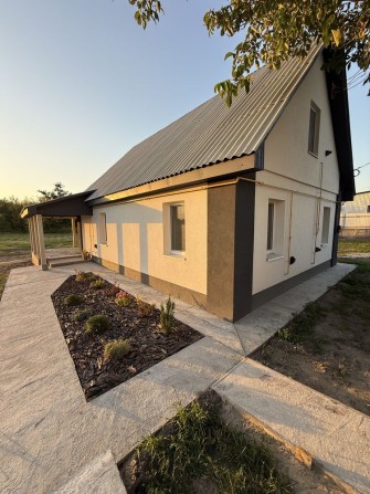 Будинок з новим ремонтом біля Бородянки - фото 1