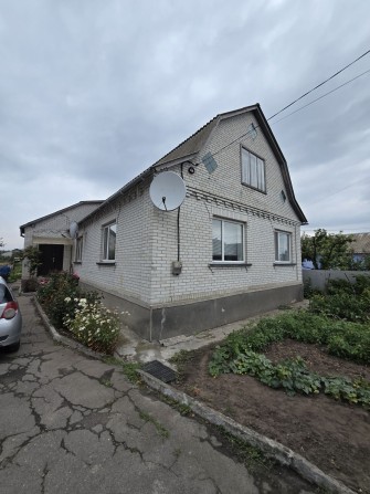 Продаж просторого будинку смт Рокитне - фото 1