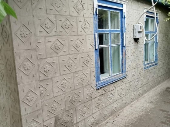 Продам будинок смт.Рокитне ЦЕНТР міста Рокитное