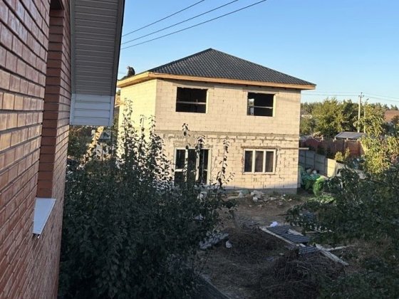 Дом Глеваха в центре Глеваха