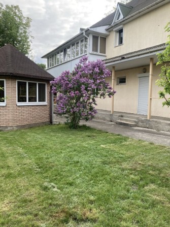 Продаж нового будинку в центрі смт Макарів - фото 1