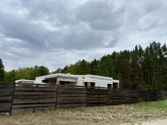 Будинок не добудований ділянка 12 соток Димер