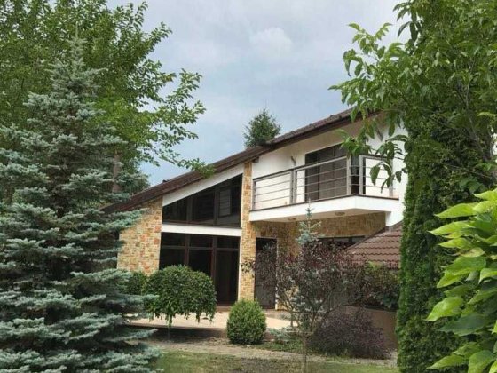 Березівка, від власника, КМ "Козирна Карта" ( Berezivka Village Club)