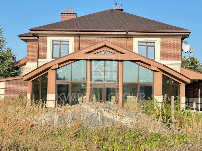 Продам будинок з частковим ремонтом  в Блиставиці! - фото 1