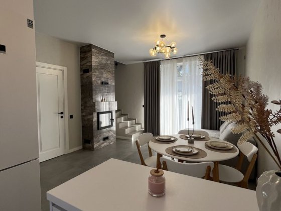 Таунхаус з ремонтом / Білогородка біля Сільпо / 66 м2 / БЕЗ % Гнатівка