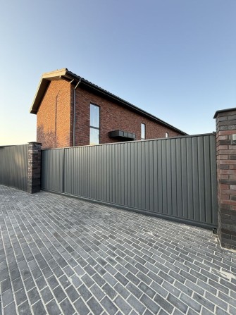 Готовий Таунхаус на закритій території. Горенка. Без комісії - фото 1