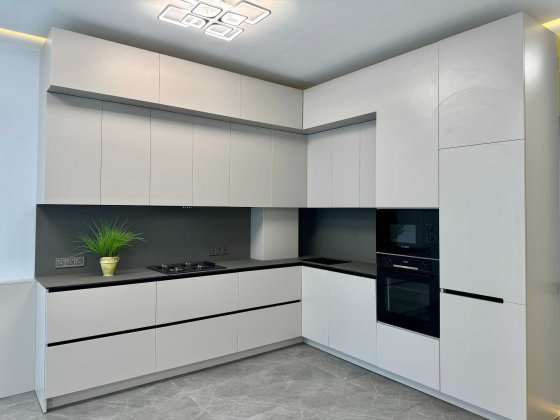 Таунхаус з новим ремонтом, укомплектована кухня, ГАЗ є, СЕРТИФІКАТ Горенка