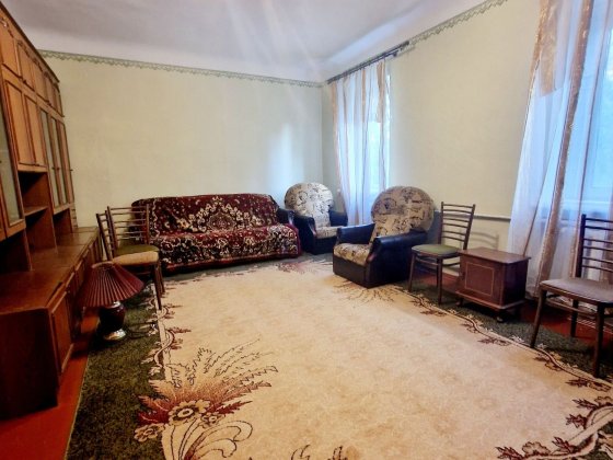 с.Горенка, (Пуща-Водиця)Будинок в гарному місці Горенка