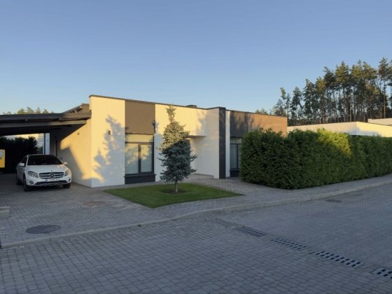 Будинок  з ремонтом в Дмитрівці, КМ Белгравія Дмитровка