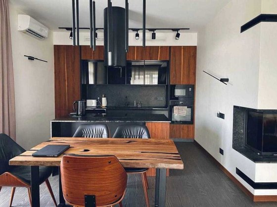 Будинок для людей з вишуканим смаком, ремонт - ТОПчик! Дмитровка