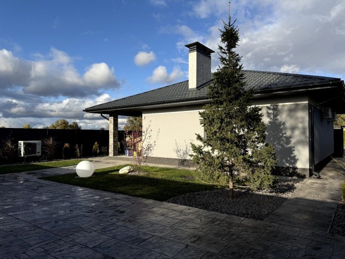 Продається сучасний будинок в с. Зазим'я від власника. - фото 1