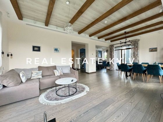 Продажа vip дома 300 кв.м. в Зазимье, Броварской р-н - Без комиссии Зазимье