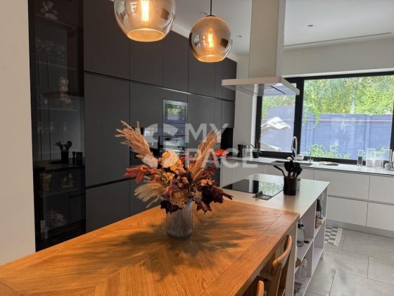 Будинок 200 м² с. Зазимʼя/ Погреби, Новосілки, Броварський р-н Зазимье