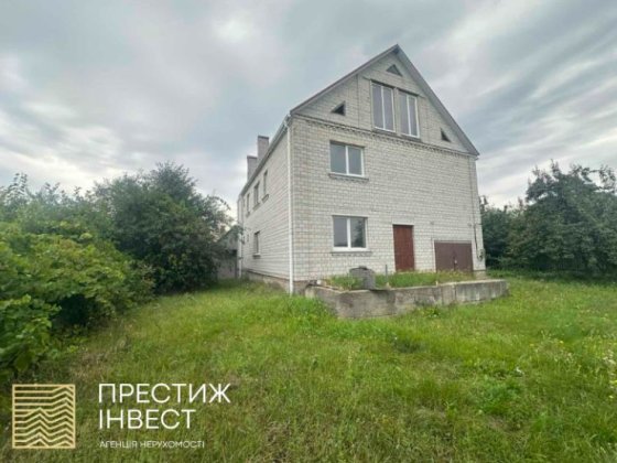 Продаж капітального будинку 230 м2 в  с. Іванків Іванків