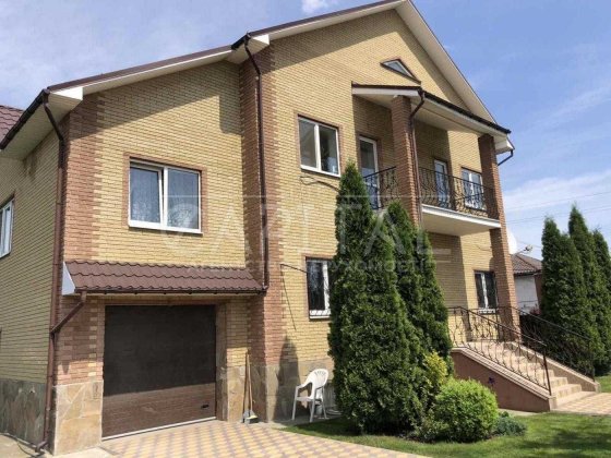 Продаж будинку 325м2, Княжичі, Броварський р-н, 8 соток Княжичі