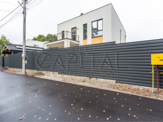 Продаж будинку (135м2), З ремонтом, Іванковичі, Підвал, Ніхто не жив Іванковичі