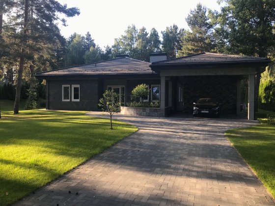 Сучасний будинок 322 м² серед сосен + 44 соток, КМ Riviera Village Лебедівка