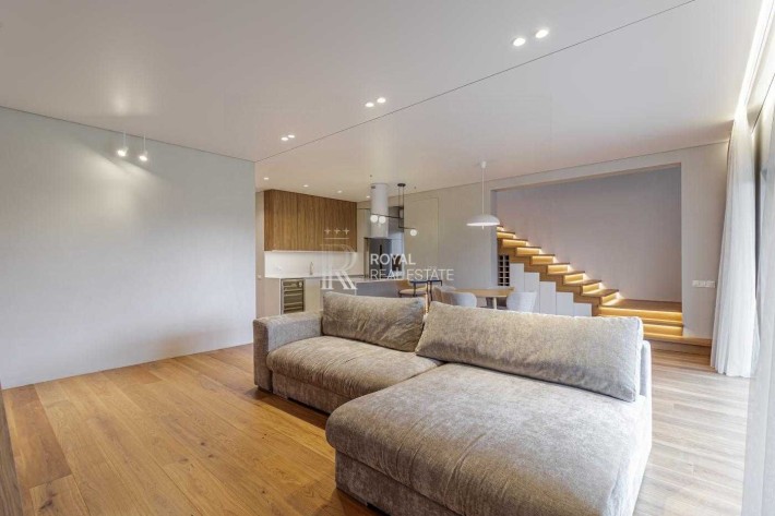 БЕЗ % Продаж Будинку з Ремонтом Крушинка 178м2 7 соток - фото 1