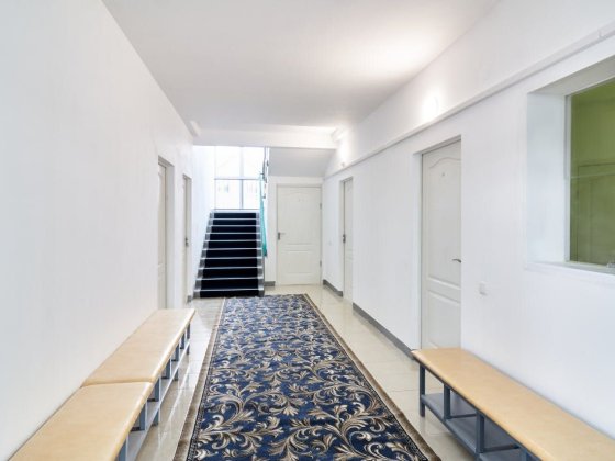 Будинок з комерційною площею  вигідна інвестиція Милая