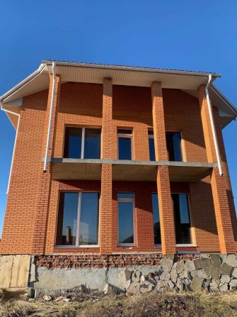 Увага! Терміново! Будинок 443.3 м2 Михайлівка-Рубежівка! - фото 1