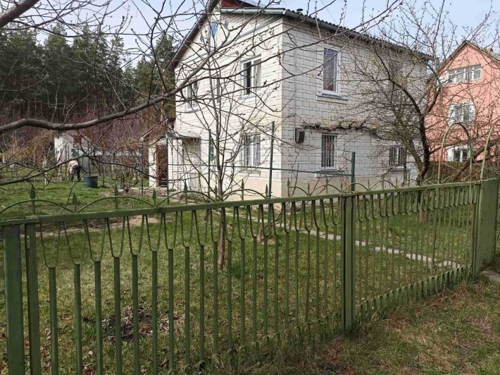 Продається будинок із земельною ділянкою - фото 1