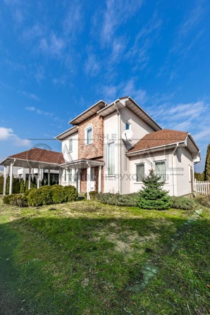 Продаж гарного будинку котеджне містечко Honey Hills Нові Безрадичі - фото 1