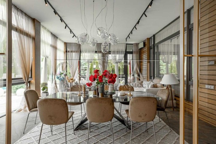 Продаж будинку КМ AZIMUT DIAMOND CLUB Нові Безрадичі 15 соток - фото 1