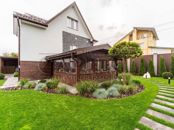 Продаж / Будинок / Київська обл, с. Нові Безрадичі, Обухівський район Нові Безрадичі