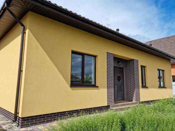 Продам 1 эт. новый дом 135 кв.м. в с.Осещина,9 соток земли от хозяина Осещина