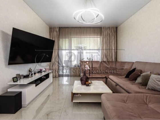 Продаж розумного Будинку 255м2 з бассейном в КМ Межиріччя, Осещина Осещина