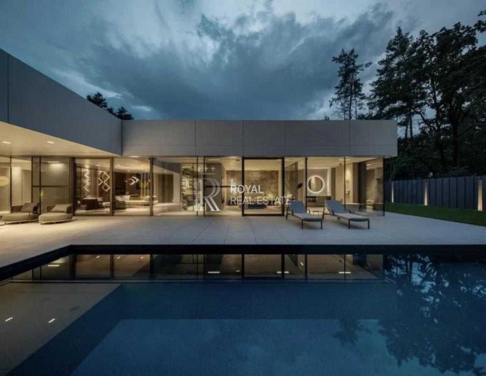 Продаж Елітного Будинку з Дизайнерським Ремононтом Сосновий Ліс Плюти - фото 1