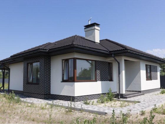 Новий будинок с. Погреби Броварського р-н 134 кв. М Погребы