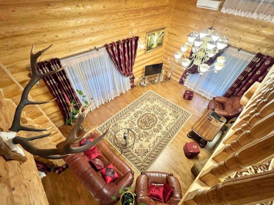 Продам жилий cруб 200кв.м в сосновому лісі + 12 соток землі. Без % Путровка