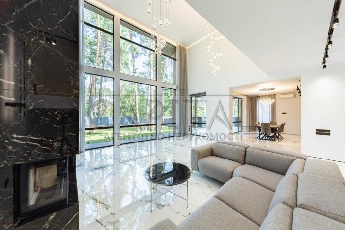 Понижение! Продажа дома с ремонтом, Плюти, Обуховский, 350м, 5к - фото 1