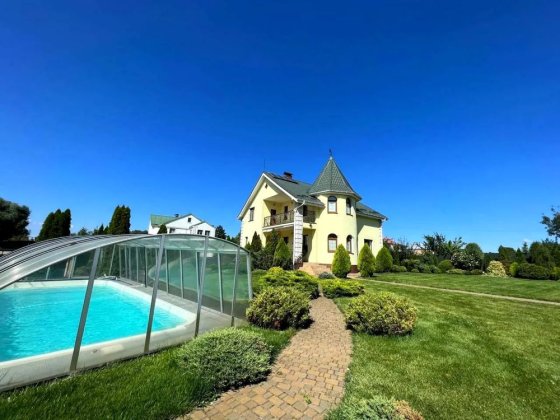 WOW! Ексклюзив на ринку! Продаж маєтку в мальовничому селі Пухівка! Пухівка