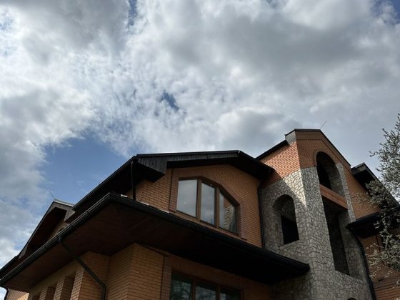 Романків Продаж будинку з власним виходом до озера Романків